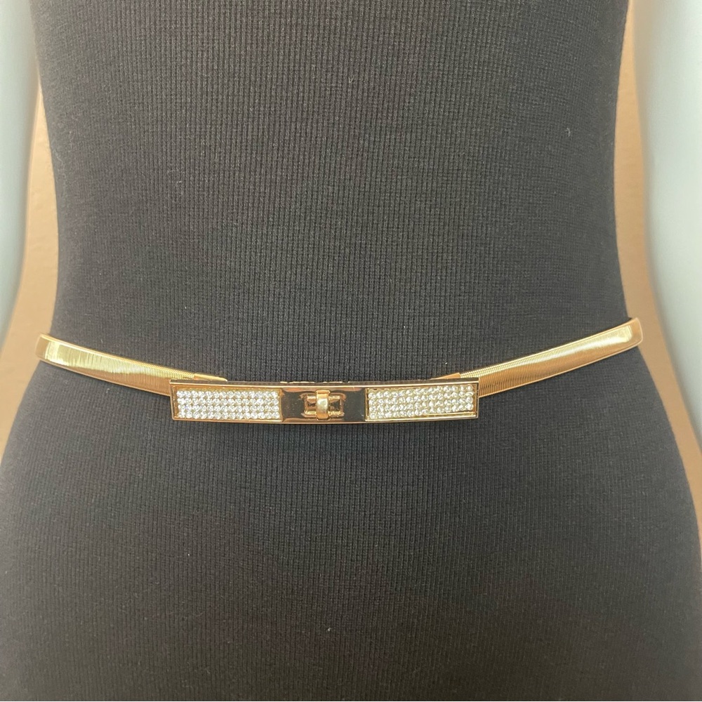 Gold tone metallic minimalist rectangle buckle rhinestones details skinny belt
